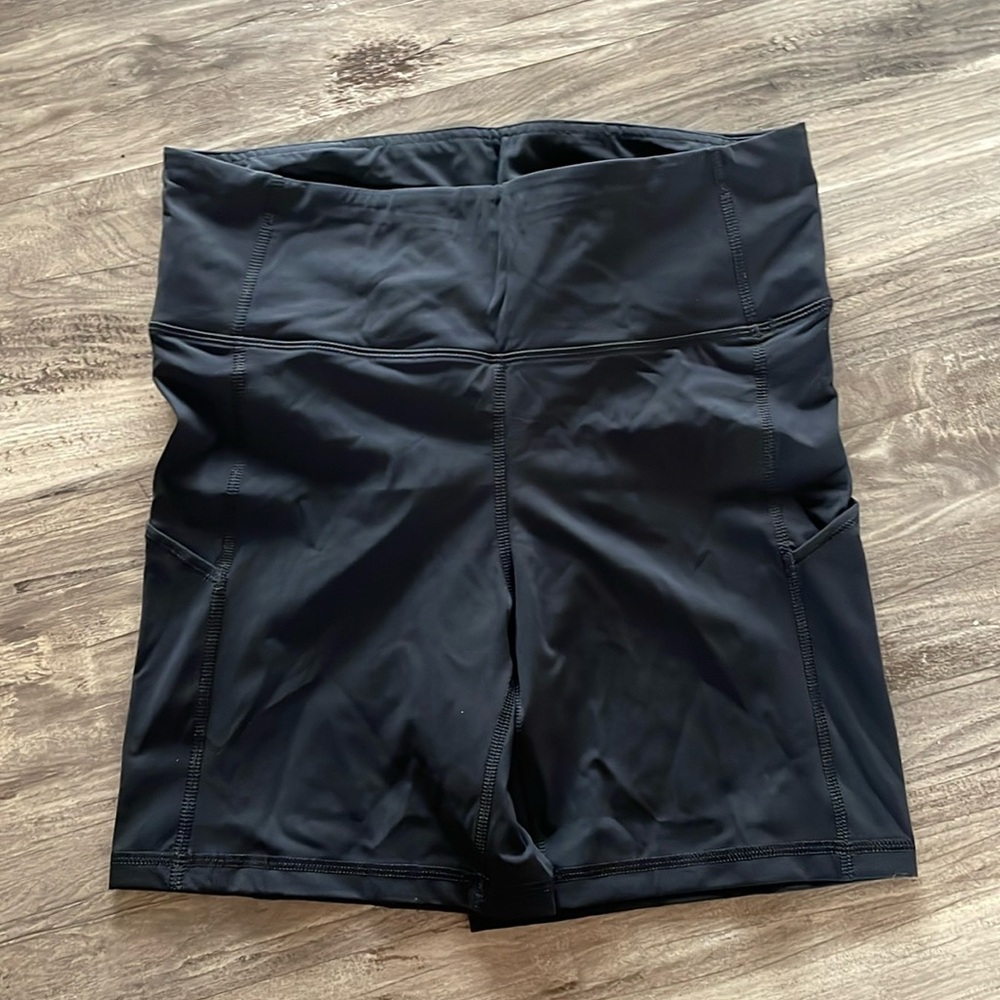 CRZ Yoga Biker Shorts